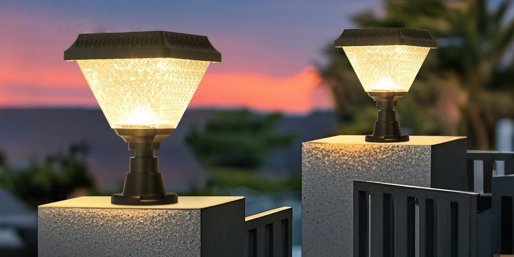 Solar Powered Post Lamp