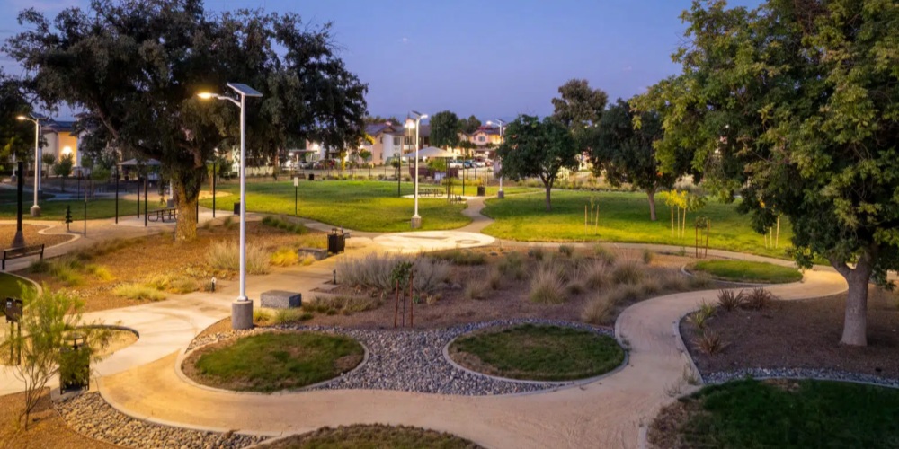 outdoor solar street lights