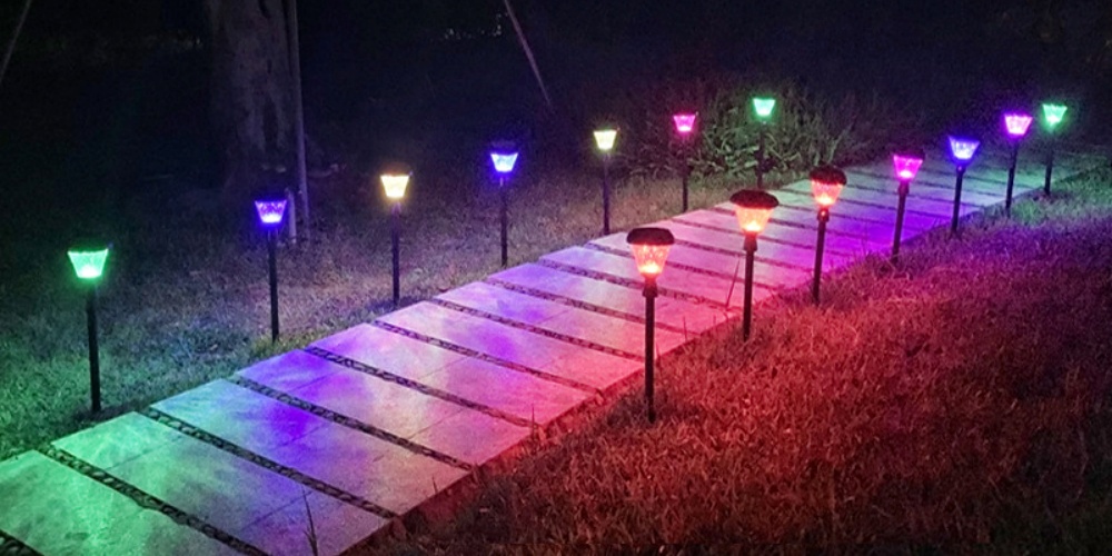 Solar Powered Pathway Lights