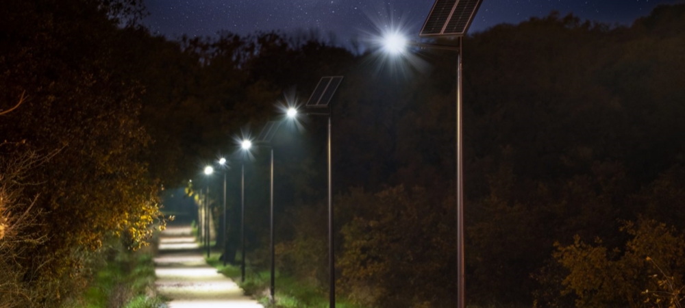 solar powered street lights